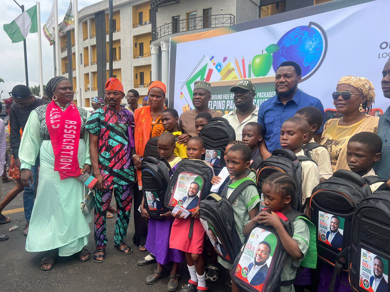 Jakande Unveils Back-to-School Program in Odi-Olowo, Relieves Parents from Financial Burdens